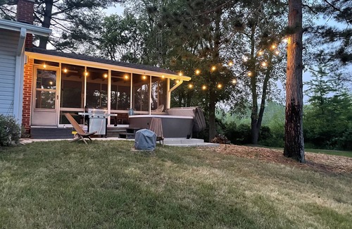 Brooklyn Cottage | Private, newly renovated lakefront cottage on 10+ acres of land.