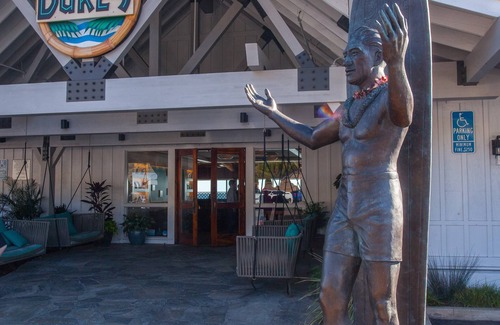 Eastern Malibu Apartment | Private Oceanfront Vacation Rental at Duke's Malibu