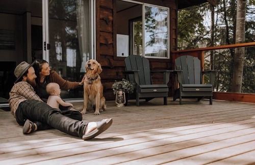 Regional District of Nanaimo Cabin | Private one-bedroom cottage with an ocean view