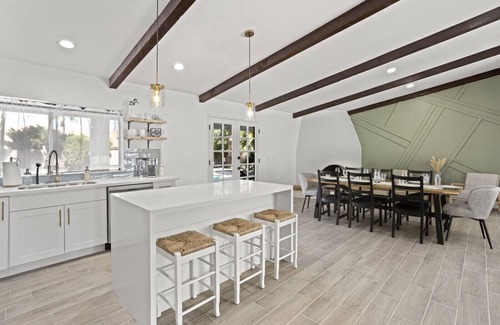 Paradise Valley Village Resort | Private Paradise in Shea Heights, Phoenix