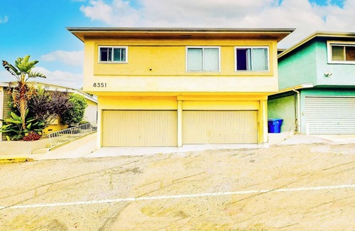 Playa Del Rey Apartment | Private Playa Paradise 1BR Oasis