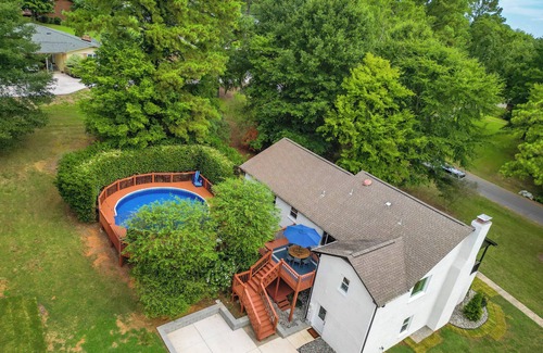 Pineville House | Private Pool-5miles to Carowinds-Newly Renovated-Quiet Neighborhood-Huge Deck