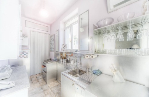 Acradina Villa | Private Pool, downtown Syracuse, prestigious