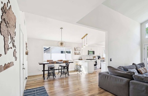 Thousand Oaks House | Private Pool | Fire Pit | Relaxing