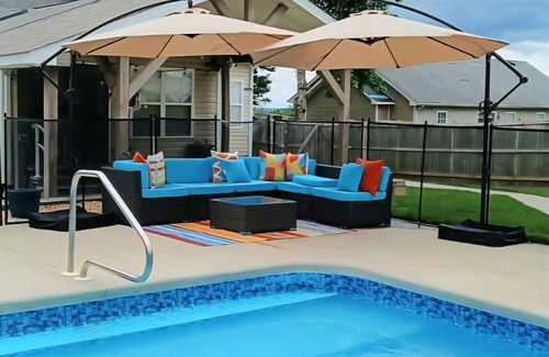Winston House | Private Pool Retreat Near Golf and Nature at The Amaris