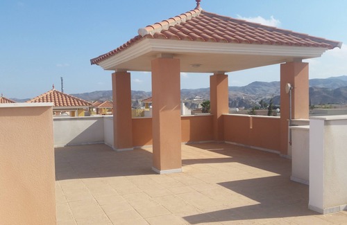 La Alfoquia Villa | Private Pool- Rooftop Terrace & Bbq- AirCon
