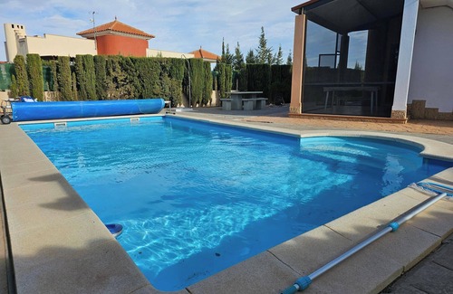 La Alfoquia Villa | Private Pool- Rooftop Terrace & Bbq- AirCon