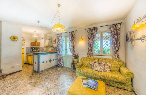 Piedimonte Etneo Villa | Private Pool, sea view, suites