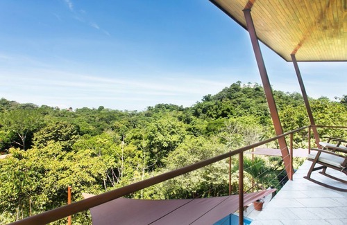 Valle Pura Vida House | PRIVATE RAINFOREST RETREAT CLOSE TO BEACHES, NATIONAL PARK AND FABULOUS DINING