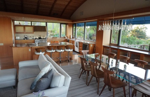 Goleta House | Private Ranch with amazing ocean and mountain views, 20 min from downtown SB