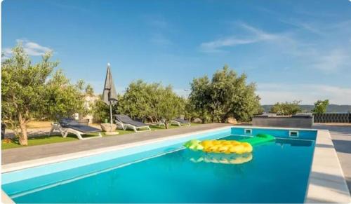 Kastel Sucurac Resort | Private Resort Lumianni- 2 Houses