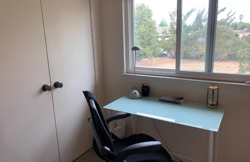 Saratoga House | Private Retreat in Saratoga Cozy Rooms Expansive Yard Ideal Getaway