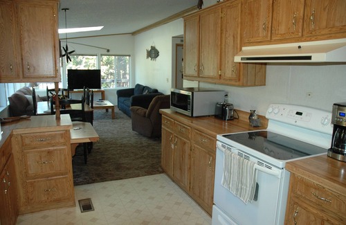 Gasquet House | Private Riverfront Home with deck on the Beautiful Smith River - North Coast, Ca