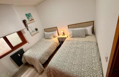 Reyes Huertas Apartment | Private Room & Bath near Old Town
