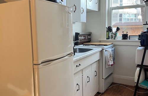High Park North Apartment | Private room