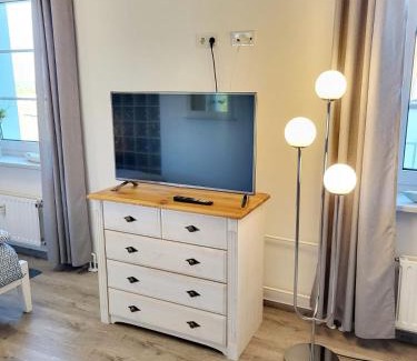 Guestrow Apartment | private room central