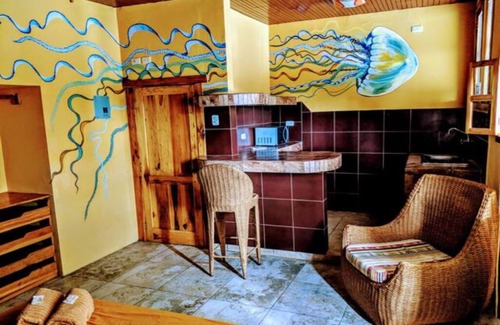 Bahia de Caraquez Hotel | Private Room 2