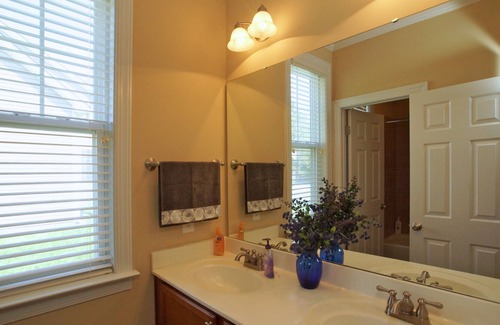 Oxford House | Private rooms at Oxford Park. NC