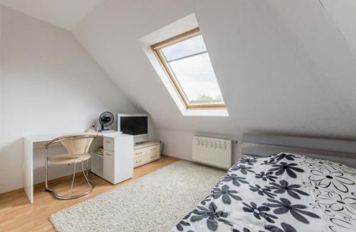 Misburg House | Private Rooms