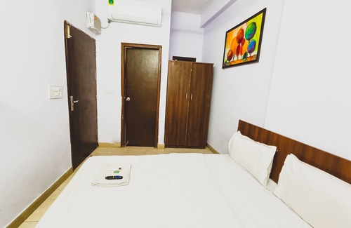 Malviya Nagar House | PRIVATE ROOMS IN MALVIYA NAGAR