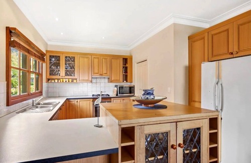 Pretty Beach House | Private Sands, Wagstaffe