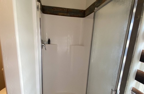 Lazear House | Private Studio Bunk House on 70 acre horse ranch