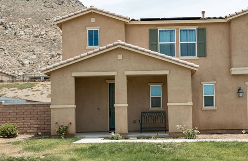 Colton Apartment | Private Studio Near Downtown/UCR/LLU/CBU/Hospitals/Shopping/YAAMAVA Casino/NOS