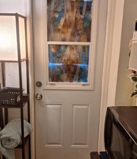 Poinsettia Heights Apartment | Private studio with pool and a jacuzzi near beach