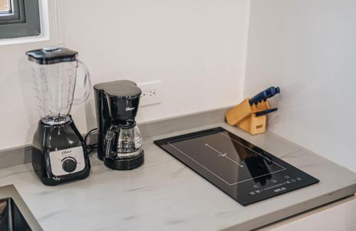 Angochi Apartment | Private Suite With HotTub 2min from Arikok National Park