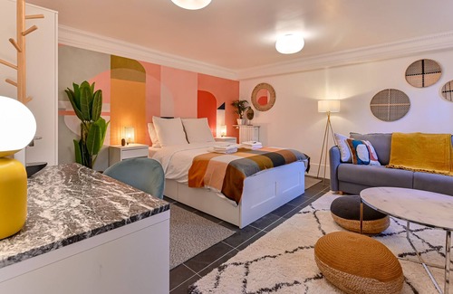 Meudon Apartment | Private suite with independent entrance in Villa for 6-8 guests.