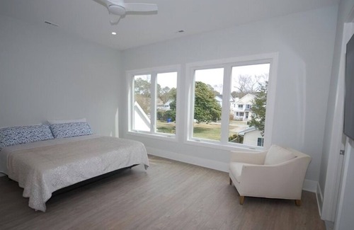 Dodds Addition House | PRIVATE SWIMMING POOL!