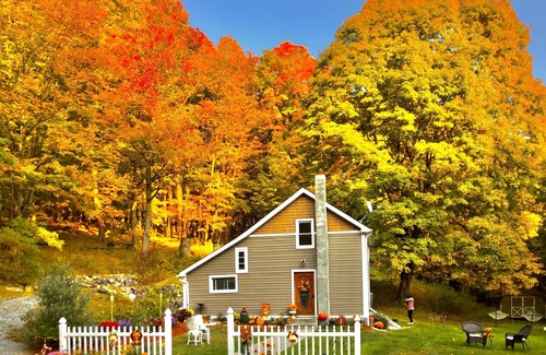 Wantage House | Private- Vernon NJ- Historic Mt. top home. Serenity awaits.