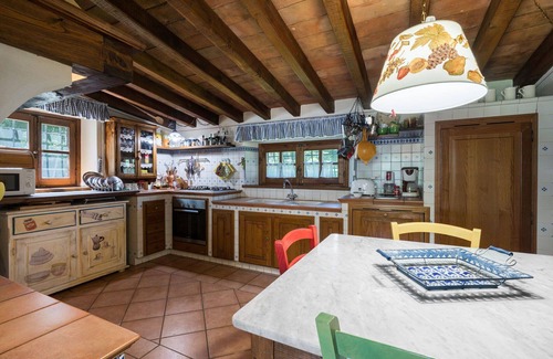Gambassi Terme Villa | Private Villa with A/C, private pool, WIFI, TV, terrace, pets allowed, close to San Gimignano