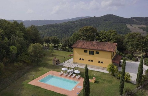 Montecatini Val di Cecina Villa | Private villa with pool and garden in Tuscany