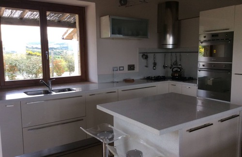 Montecchio Villa | Private Villa with Infinity Pool - Fantastic Views and Sunsets.