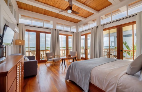 San Pedro Hotel | Private Villa with Private Beach and Pool Ideal for Diving + Snorkeling Buffs!