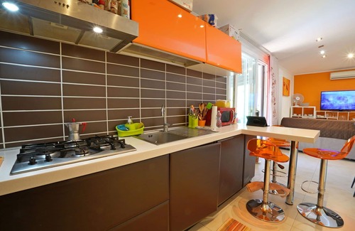 Ameglia Villa | Private Villa with private pool, A/C, WIFI, TV, veranda, pets allowed, parking, close to La Spezia