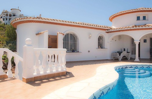 Monte Pego Villa | Private Villa with WIFI, private pool, A/C, TV, terrace, pets allowed, panoramic view, parking
