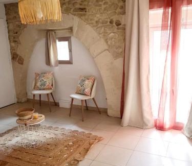 Nimes City Centre Apartment | proche maison carrée