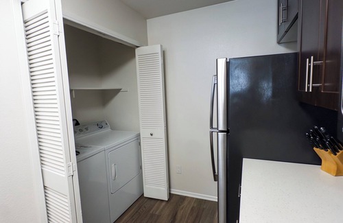 Mission Valley East Apartment | Promenade Rio Vista: Charming 1BR w/AC in Mission Valley, San Diego