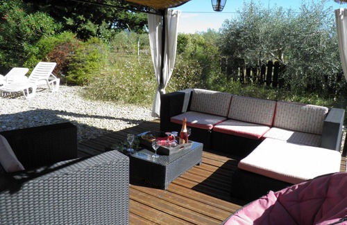 La Roque-sur-Ceze House | PROMO House with large swimming pool and fenced garden, riverside, direct access