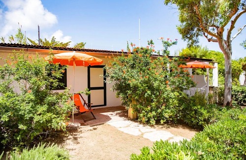 Chiesiola Resort | Property in a holiday village 'Baia Falcone - Standard 302' with sea view and air conditioning