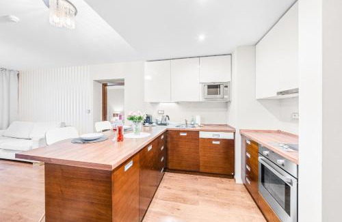 Plzen 3 Apartment | Prostorný dvoupokojový apartmán 52m2