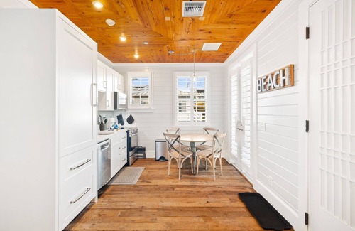 Rosemary Beach Cottage | Providence Carriage in Rosemary Beach, Fully Renovated, 3rd tier from gulf with gulf view