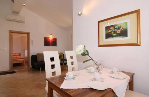 Brulo Apartment | Puccini