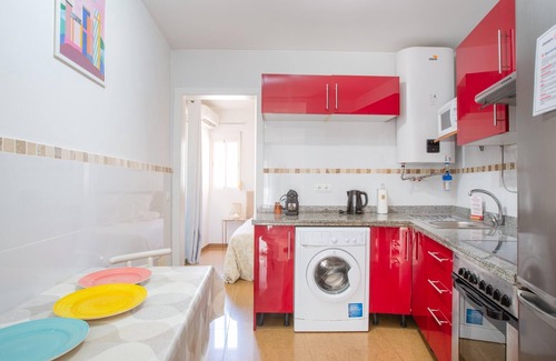 Capuchinos Apartment | Puerta del centro, nice apartment in the downtown district
