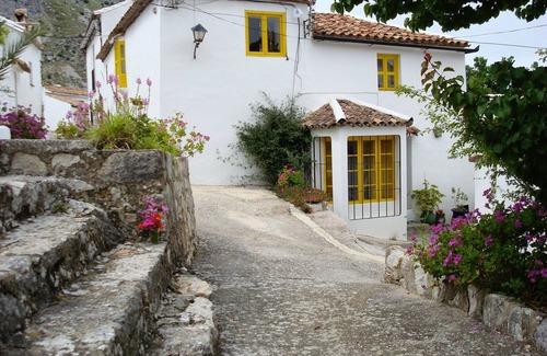 Montejaque House | PUERTA VERDE - gorgeous cottage in the heart of Andalusia