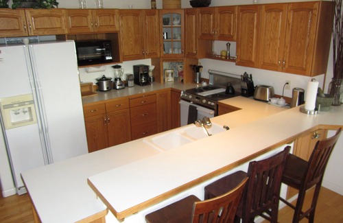 Agate House | Puget Sound Beach House - Gorgeous Waterfront, Views - Beach Access