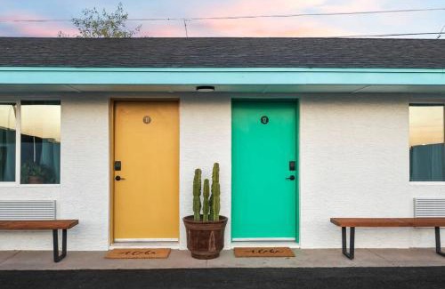Chandler Apartment | Pulehua Studio suite.hōʻoluʻolu
