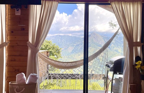 Santa Barbara Cabin | Punta del Indio cabin in the mountains of Colombia